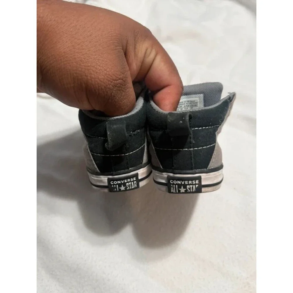 Male infant Converse sneakers size 8